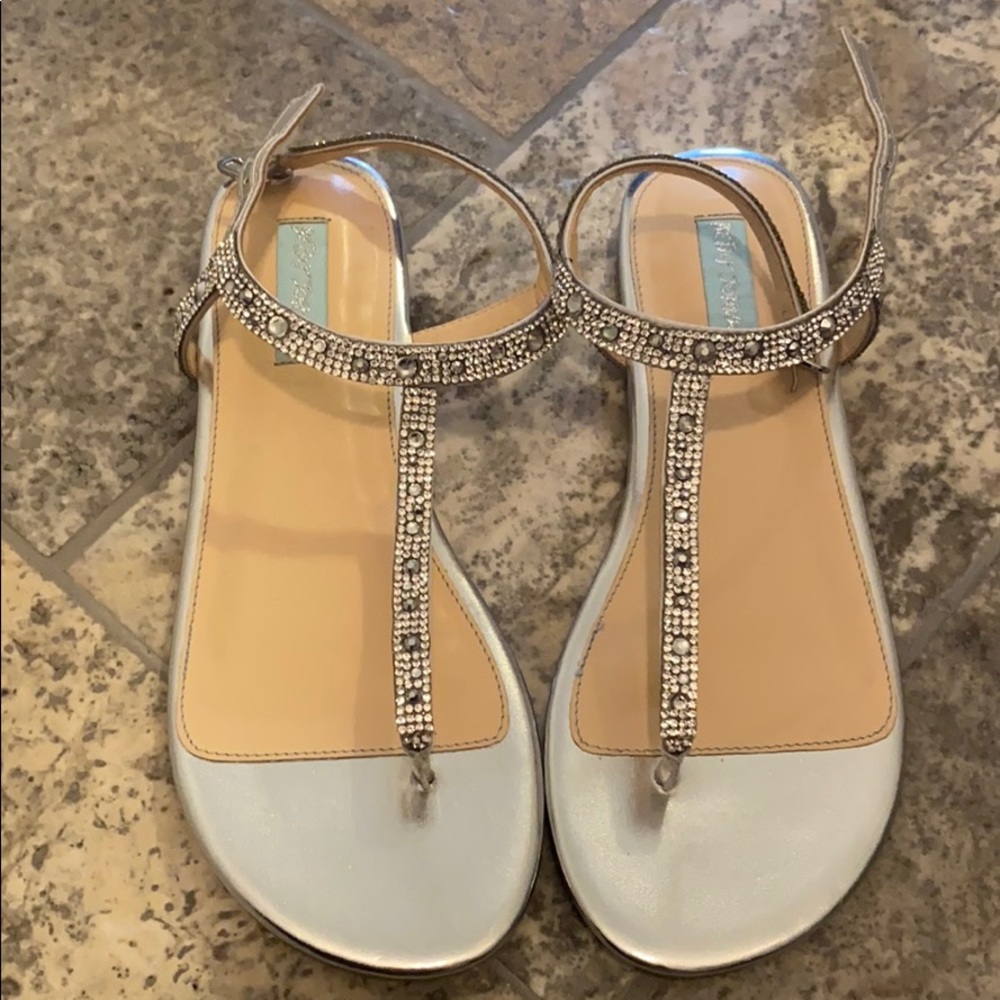 Betsy Johnson silver strap jeweled sandals